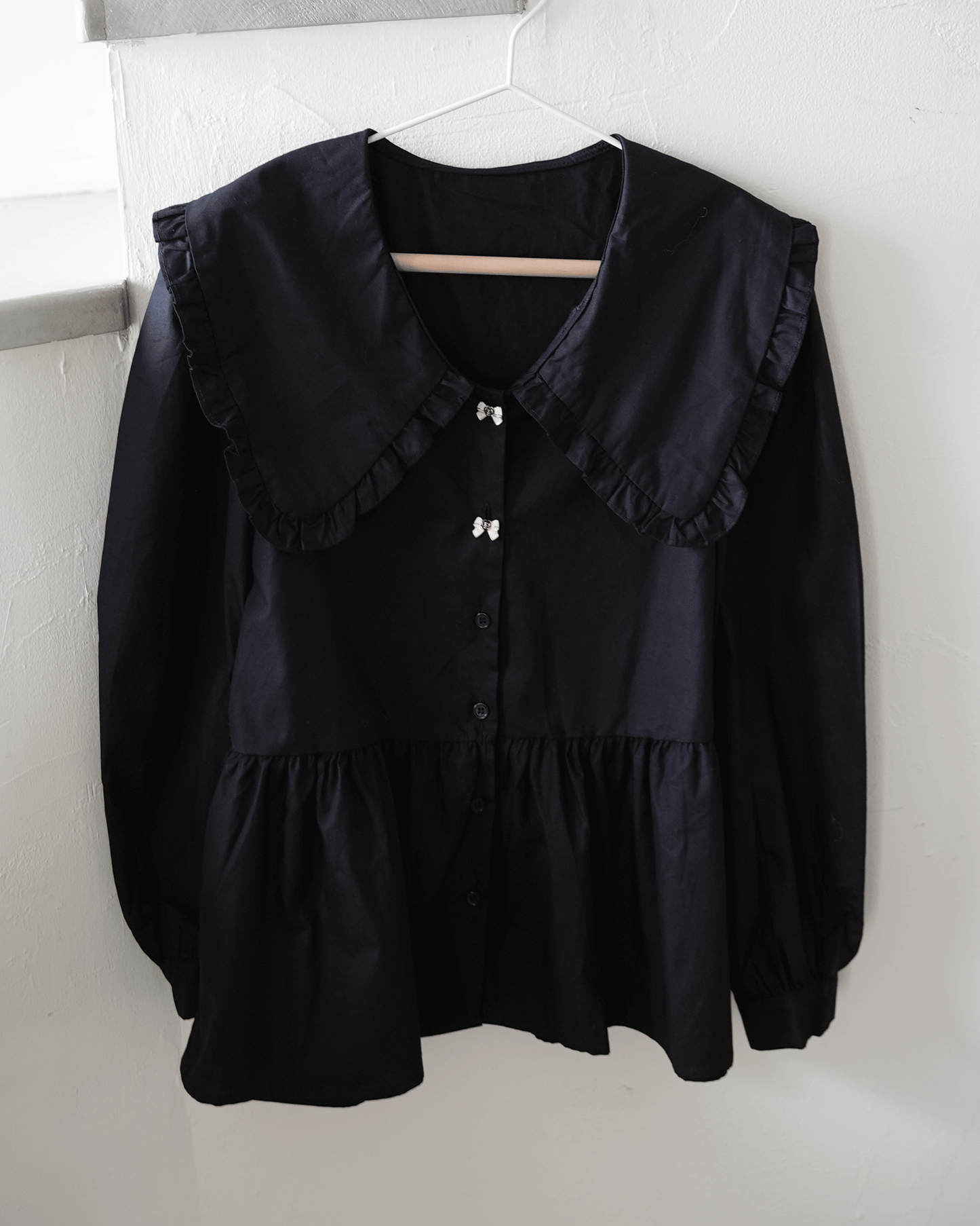 Soft Frill Collar Blouse