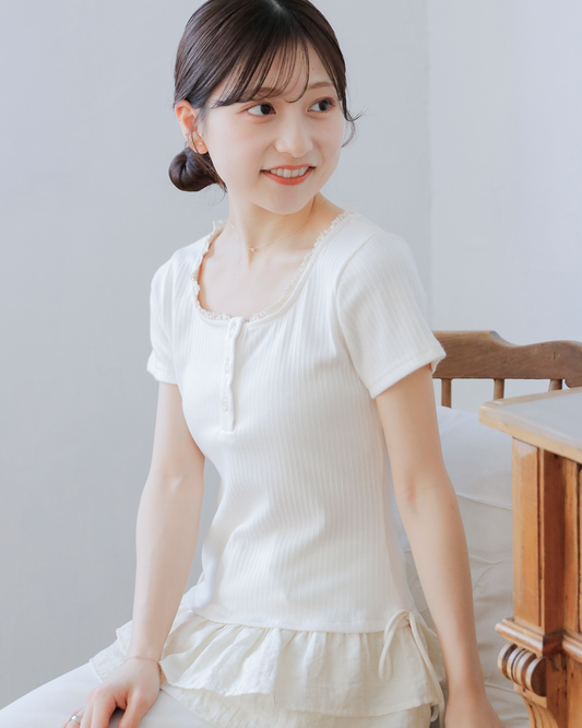 ruffled hem t-shirt