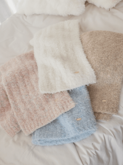 Fluffy Knit Muffler