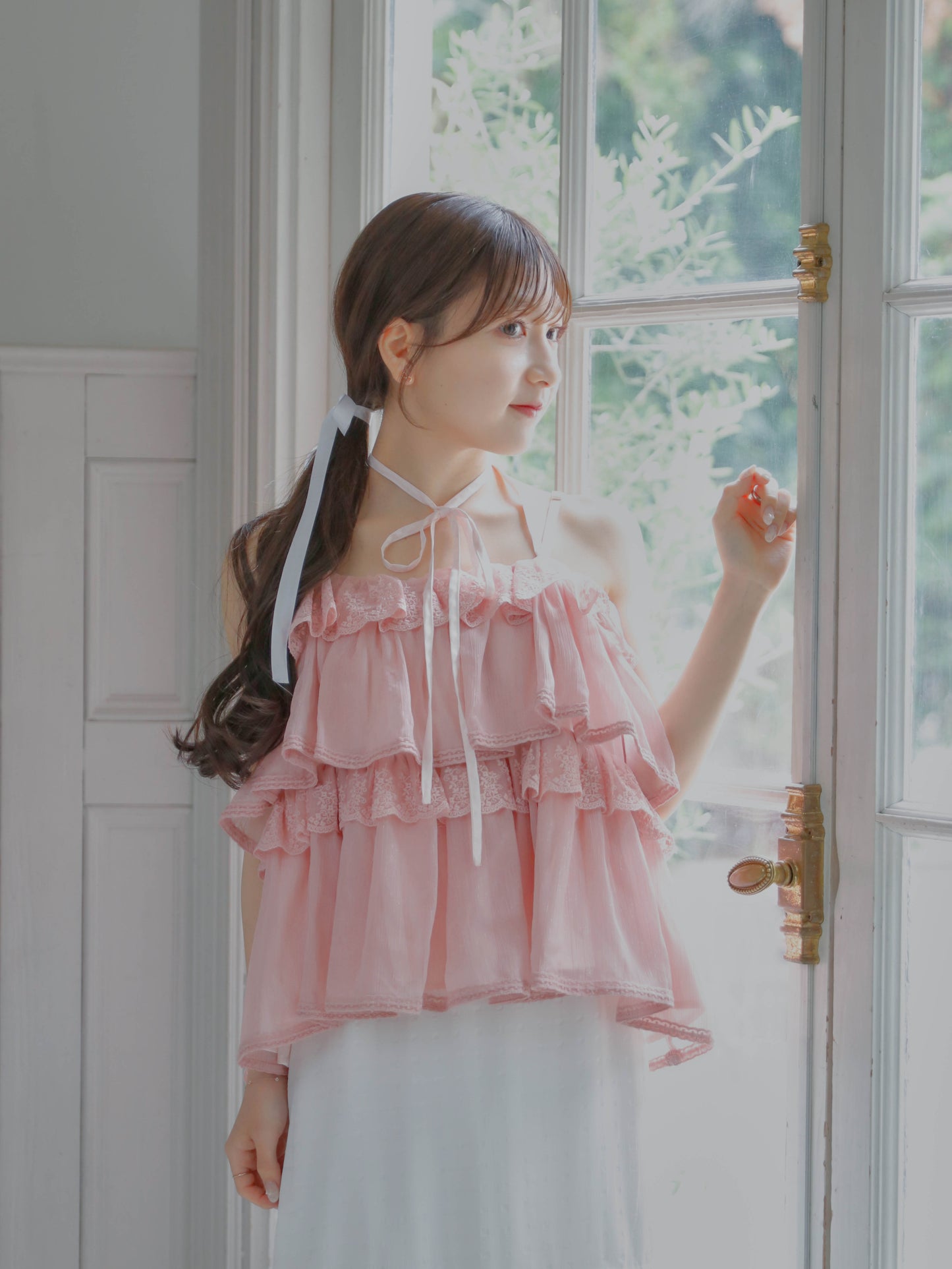【6/17 20:00 発売】Tiered lace lame bustier