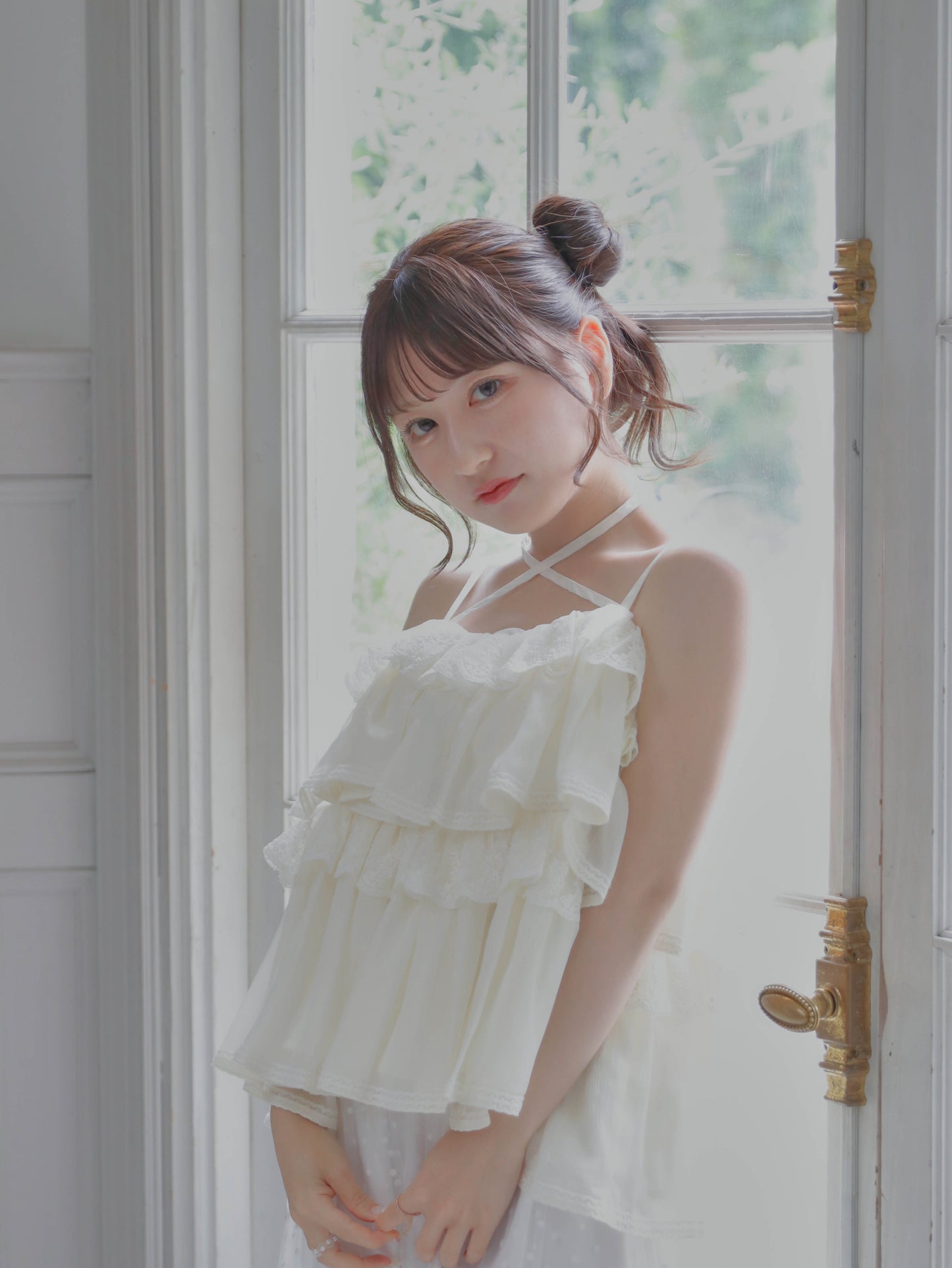 【6/17 20:00 発売】Tiered lace lame bustier