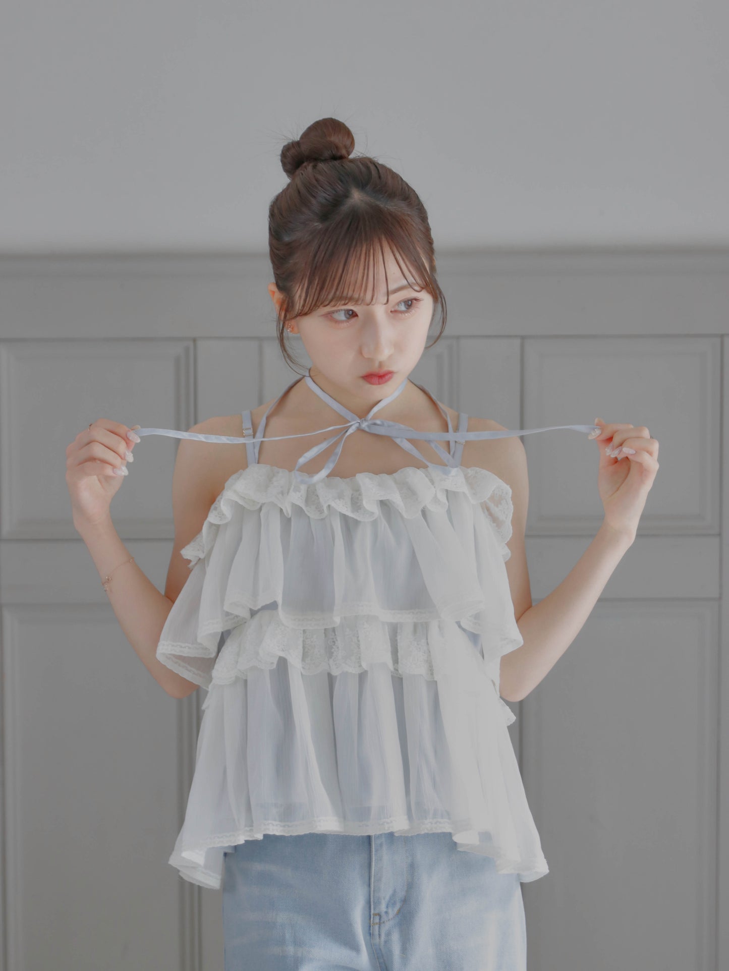 【6/17 20:00 発売】Tiered lace lame bustier