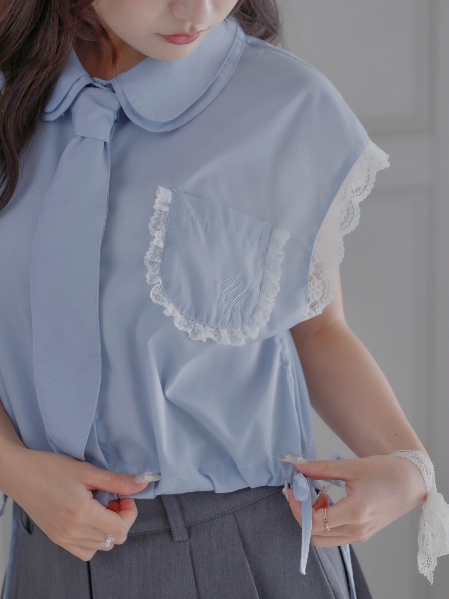 【6/17 20:00 発売】No sleeve bow tie shirt