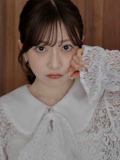 【9/16発売】Lace peplum blouse