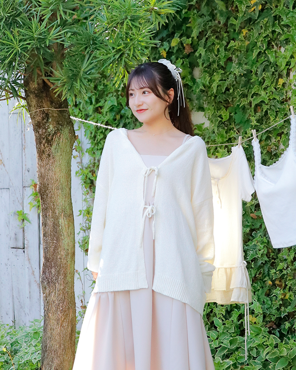 over ribbon cardigan