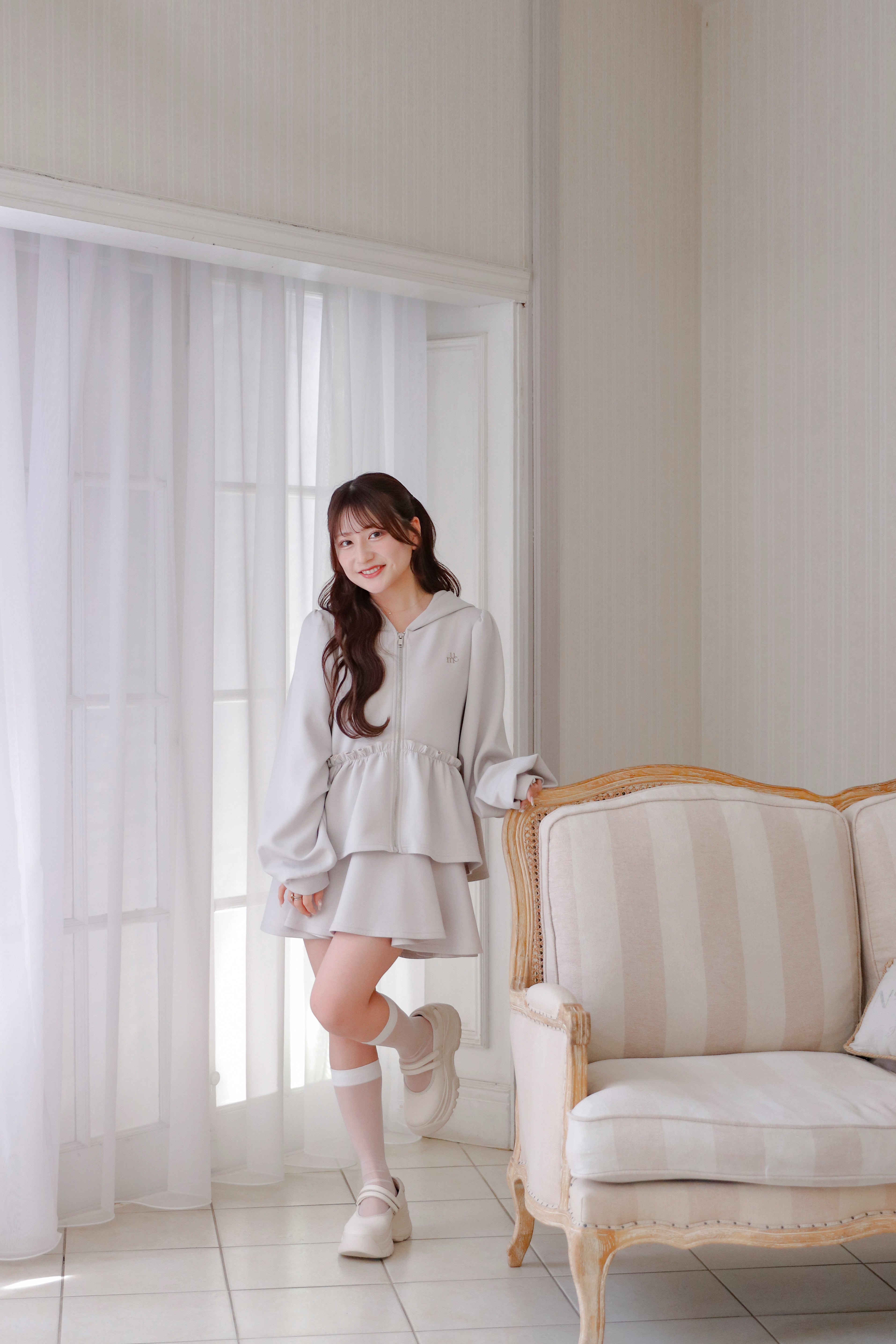 Re Stock】peplum frill parker (setup対応) – Umm.claïr