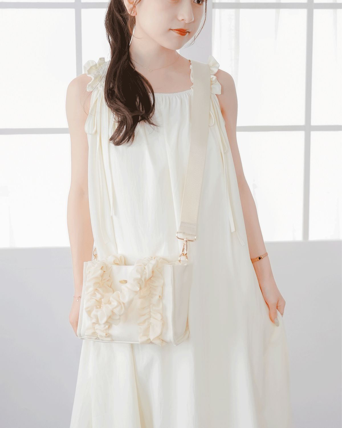 frill canvas bag