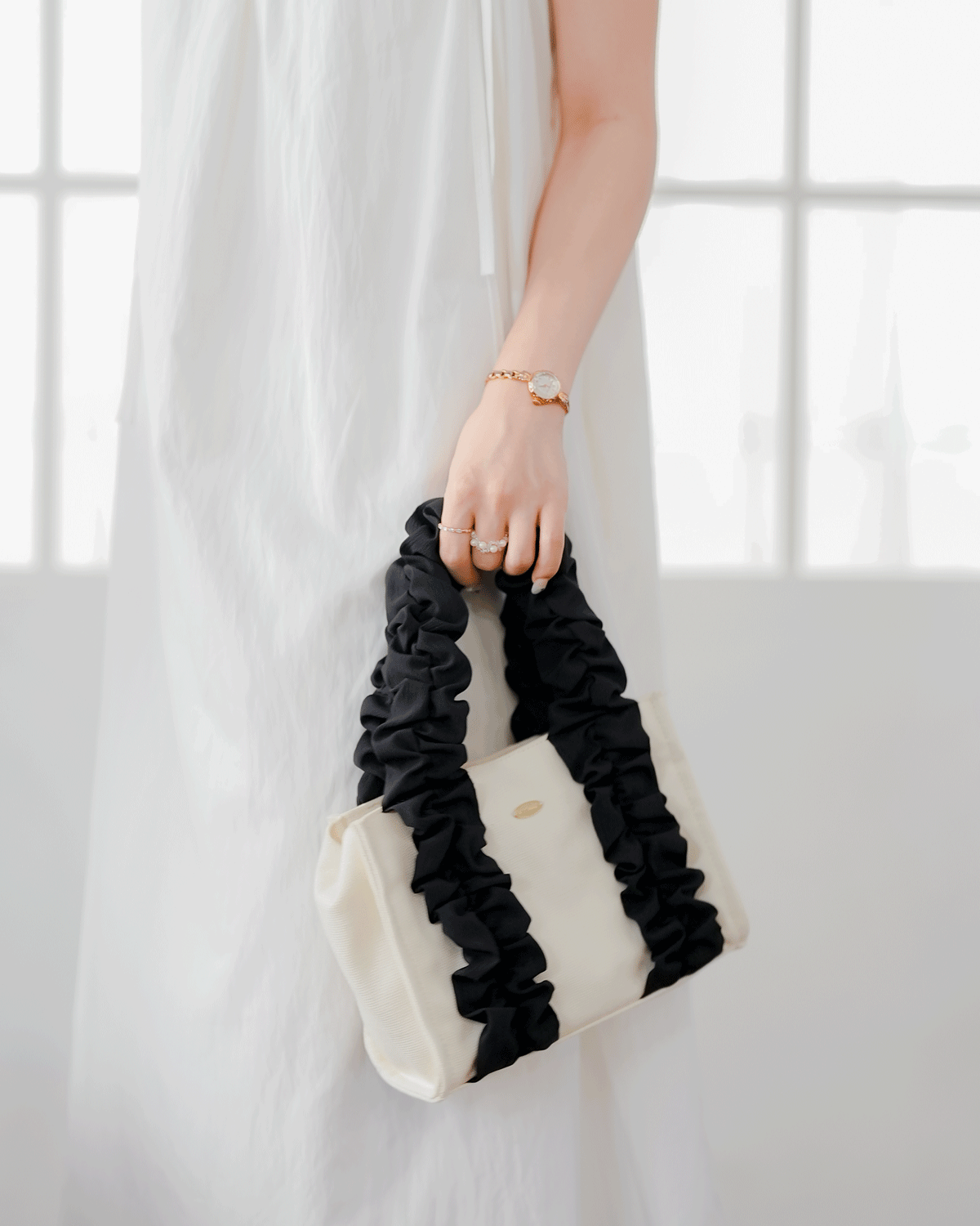 frill canvas bag