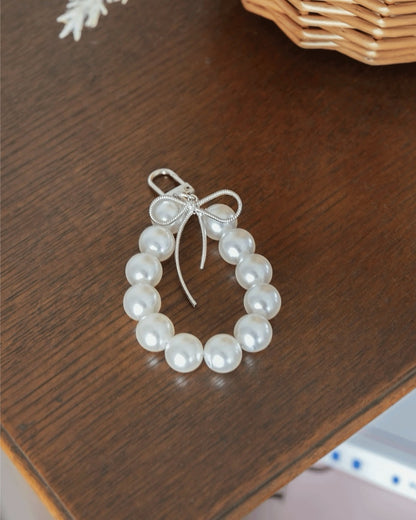 Pearl Ribbon Keyring