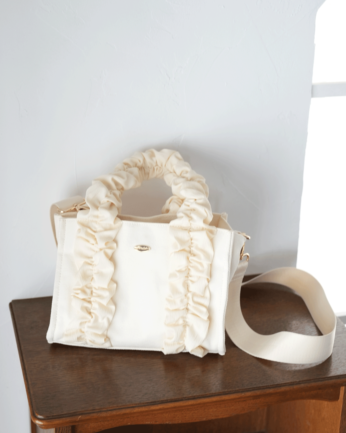 frill canvas bag