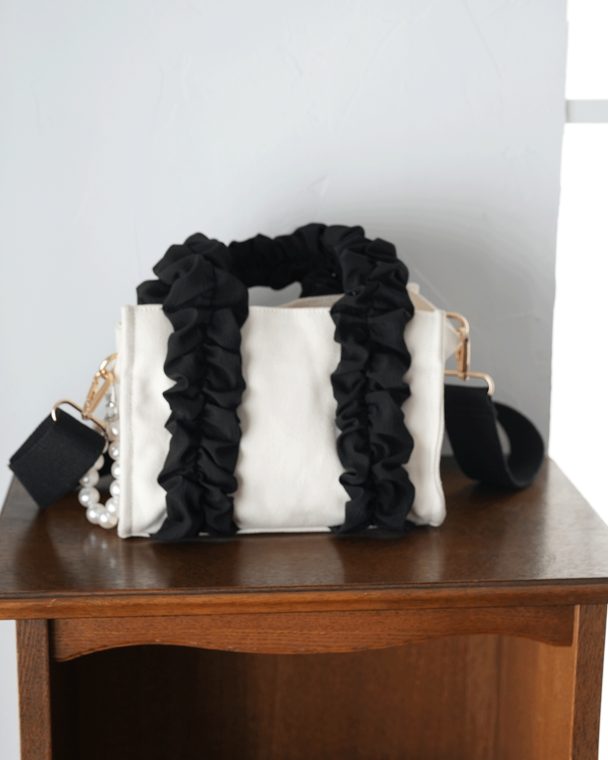 frill canvas bag