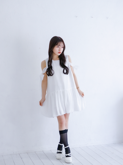 Shoulder Ribbon Balloon One-Piece