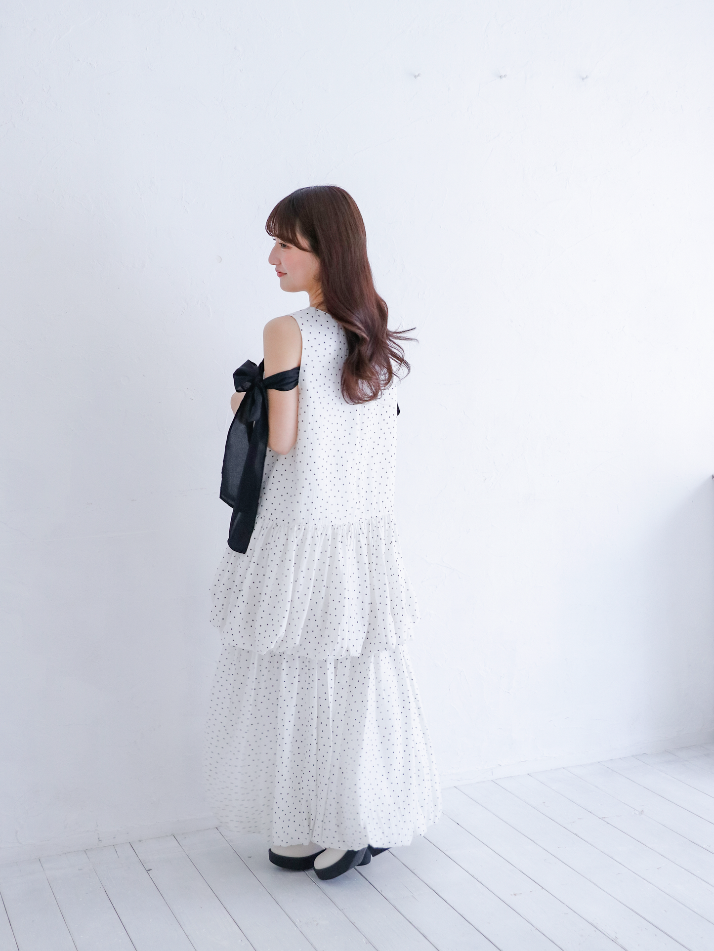 Shoulder Ribbon Balloon One-Piece