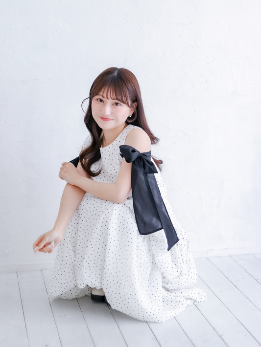 Shoulder Ribbon Balloon One-Piece